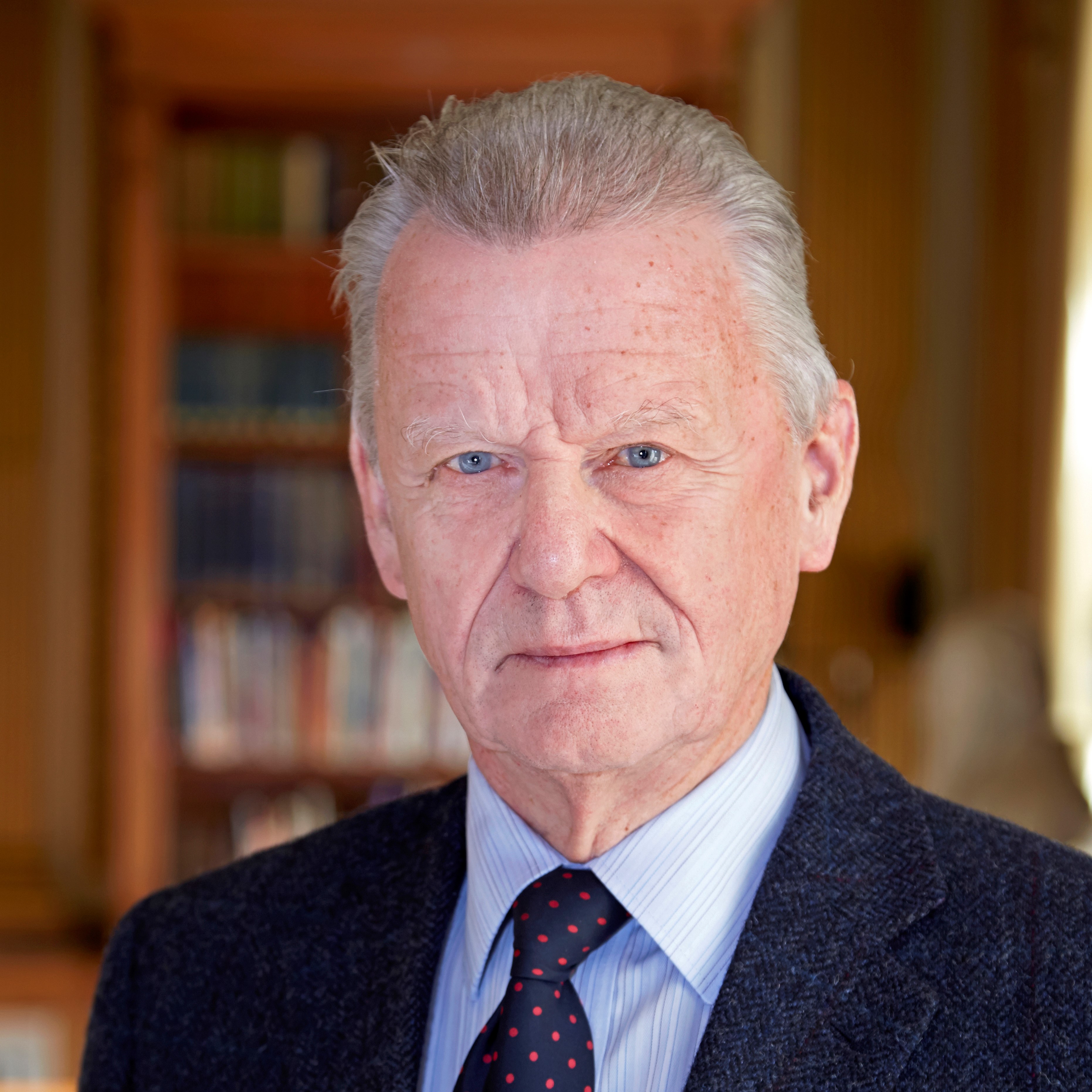 Sir Simon Campbell CBE FMedSci FRS