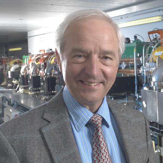 Professor Gerhard Materlik CBE FRS