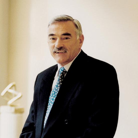 Sir Thomas McKillop FMedSci FRS