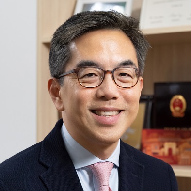 Professor Tien Y. Wong FRS