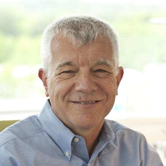 Dr Alan Smith CBE FRS