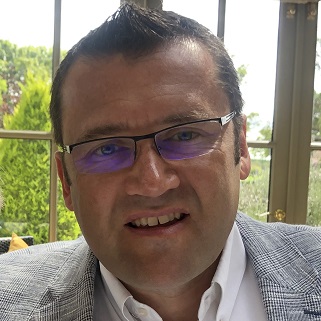 Dr Simon Boulton FMedSci FRS