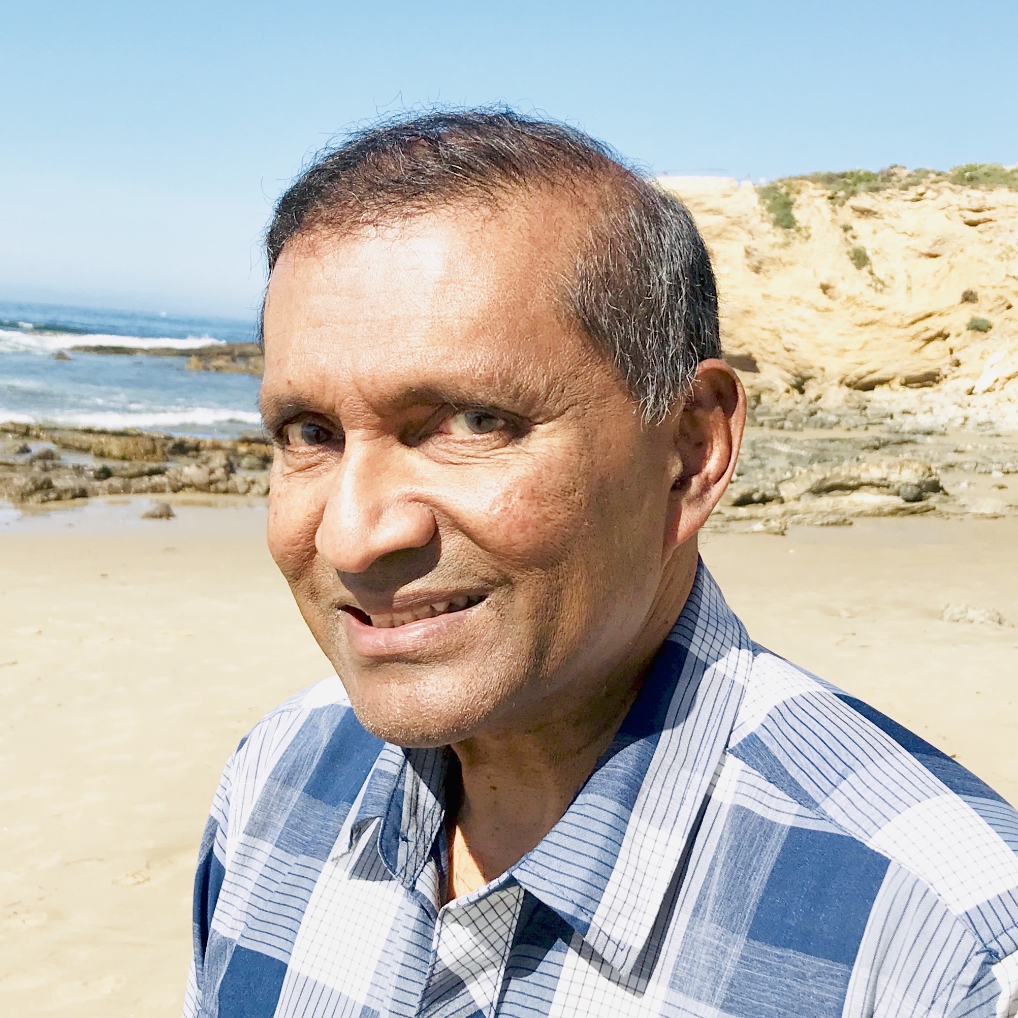 Professor Kumar Wickramasinghe FRS