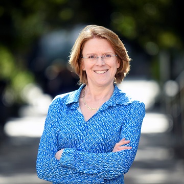 Professor Loeske Kruuk FRS